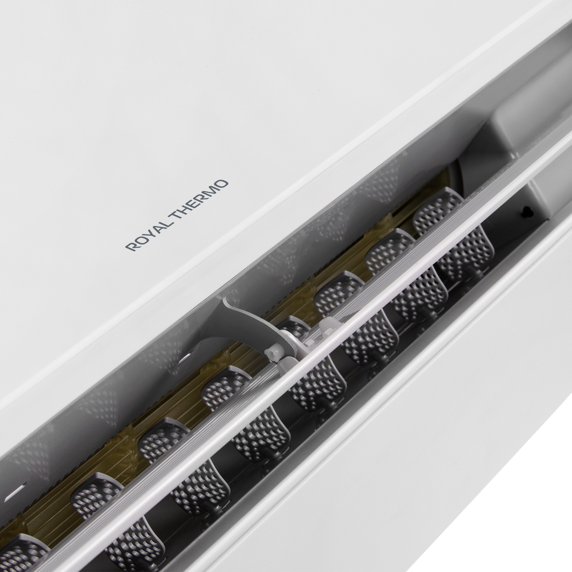 Сплит-система инверторного типа Royal Thermo Barocco DC RTBI-18HN8/white комплект — изображение 7